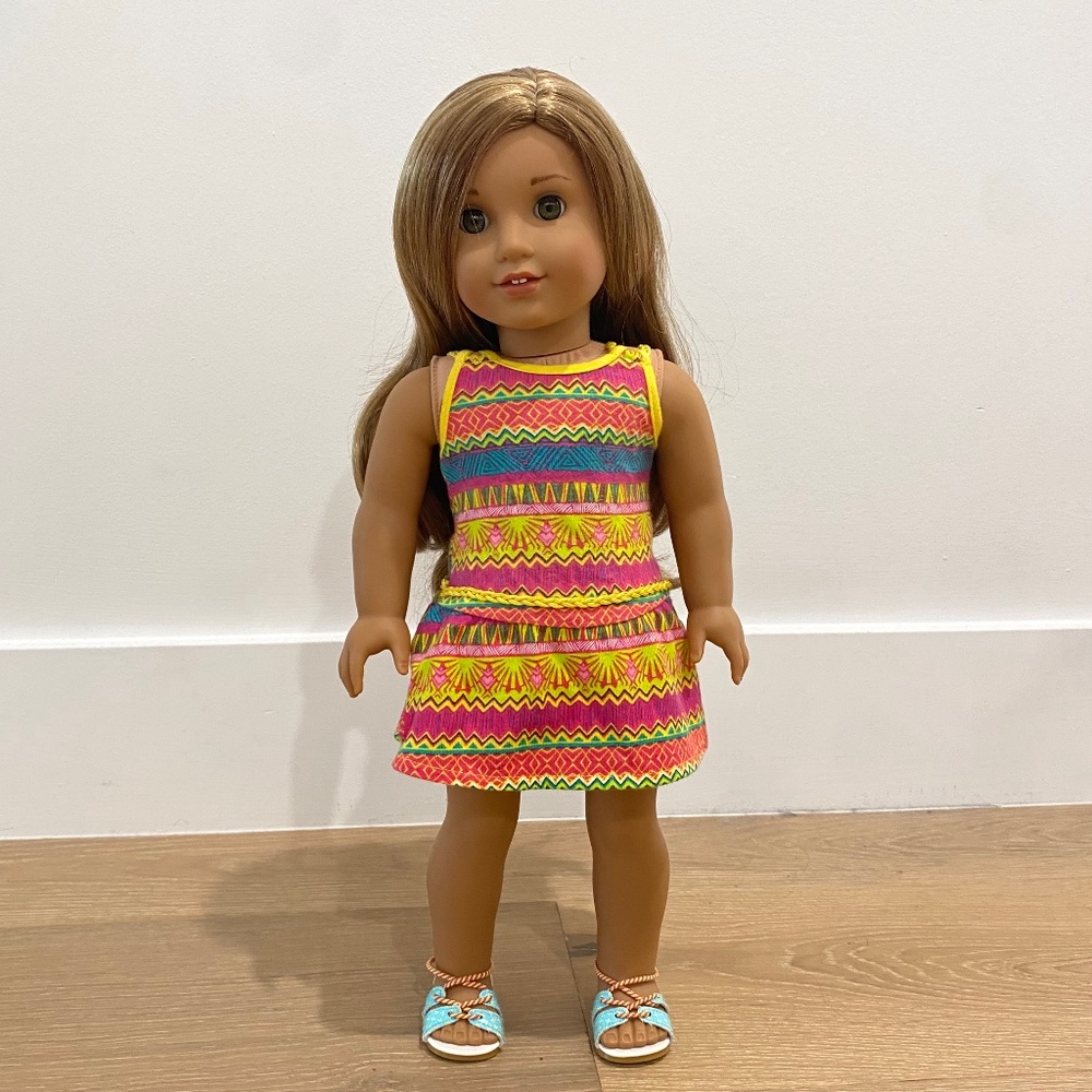 American Girl Doll (Leah Clark)